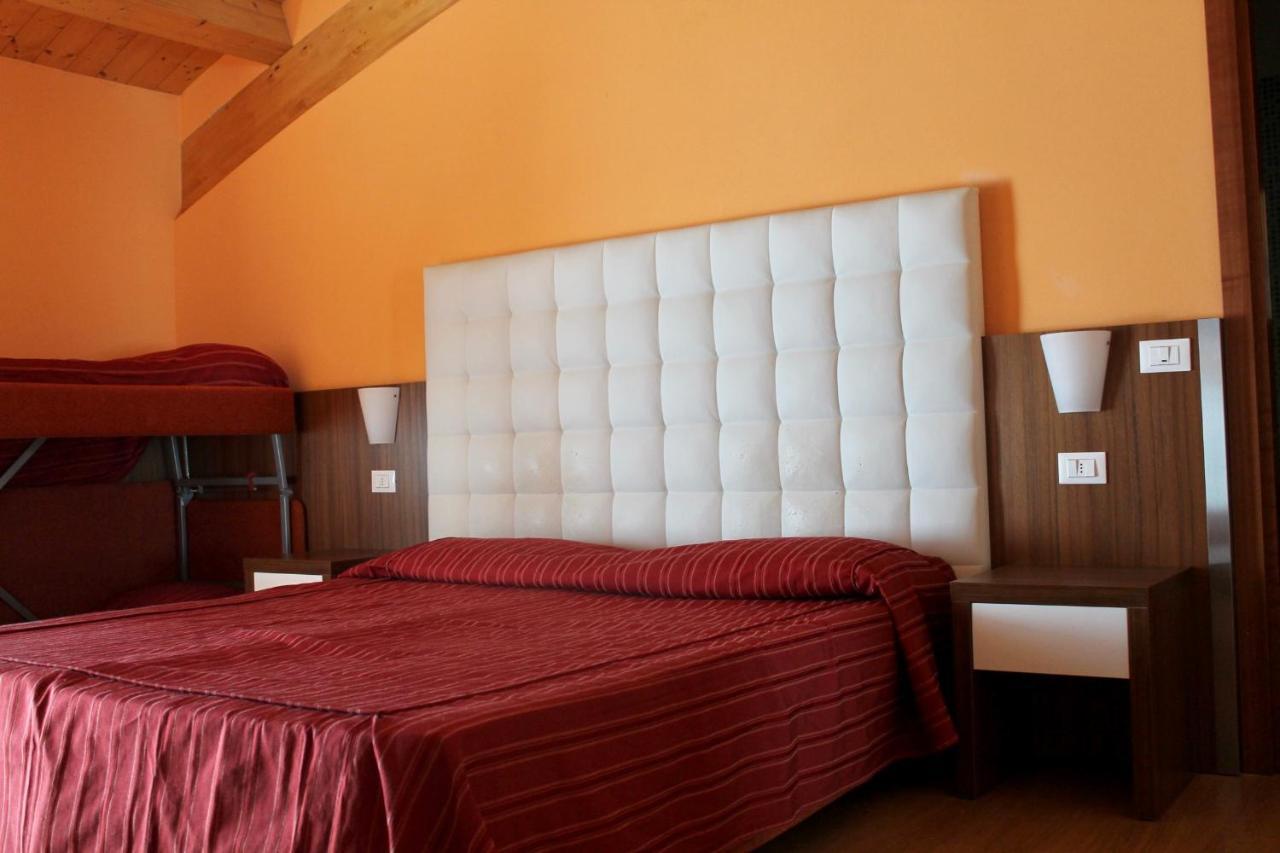 Hotel Vienna Caorle Exterior foto